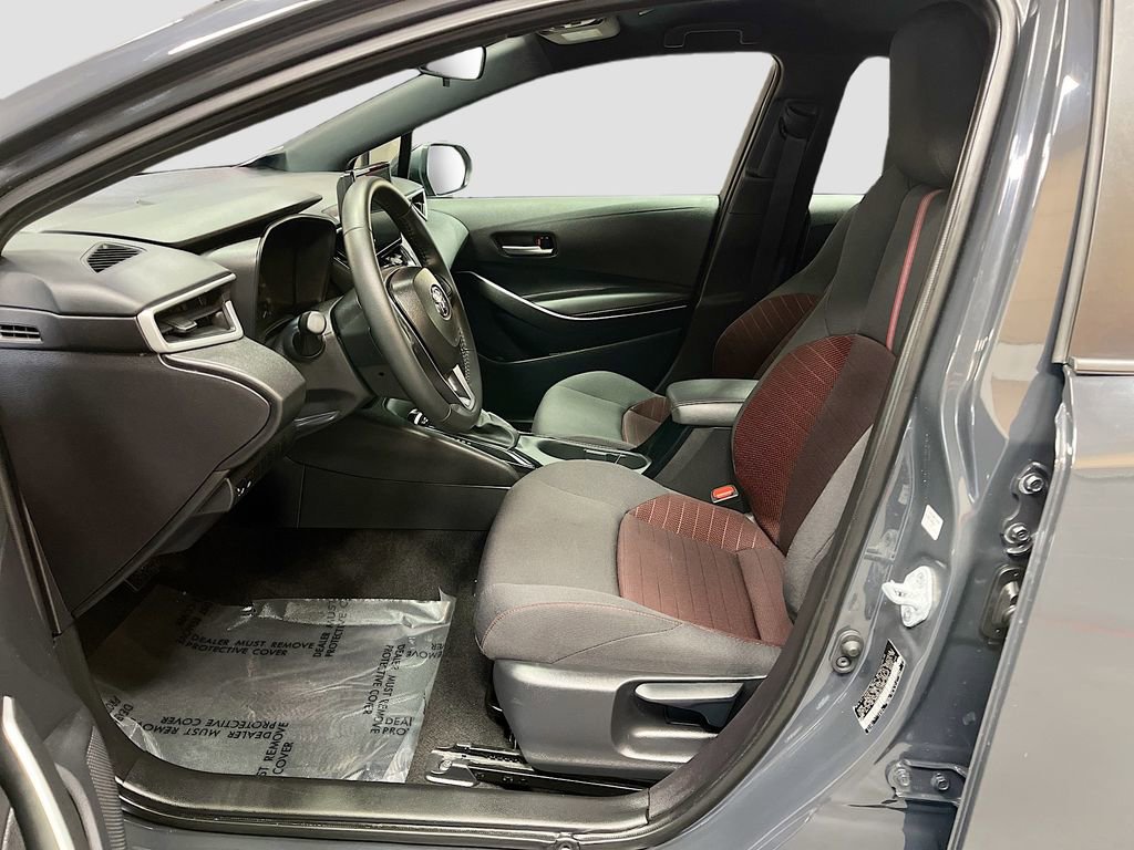 Used 2025 Toyota Corolla SE image 20