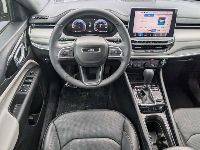 Used 2023 Jeep Compass Limited w/ Elite Group AWD/4WD image 10