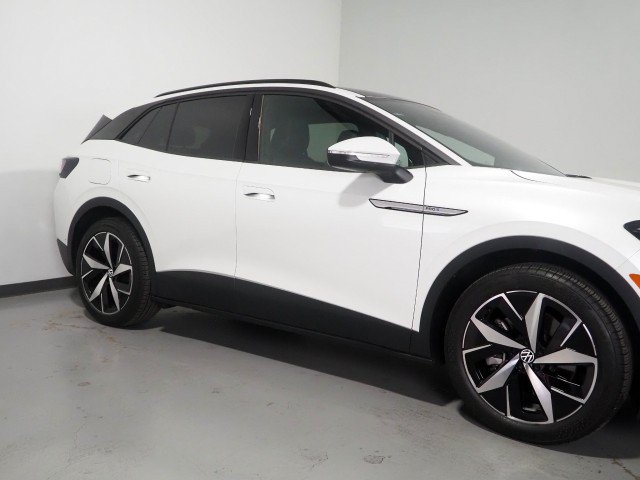 Used 2023 Volkswagen ID.4 Pro S RWD image 45