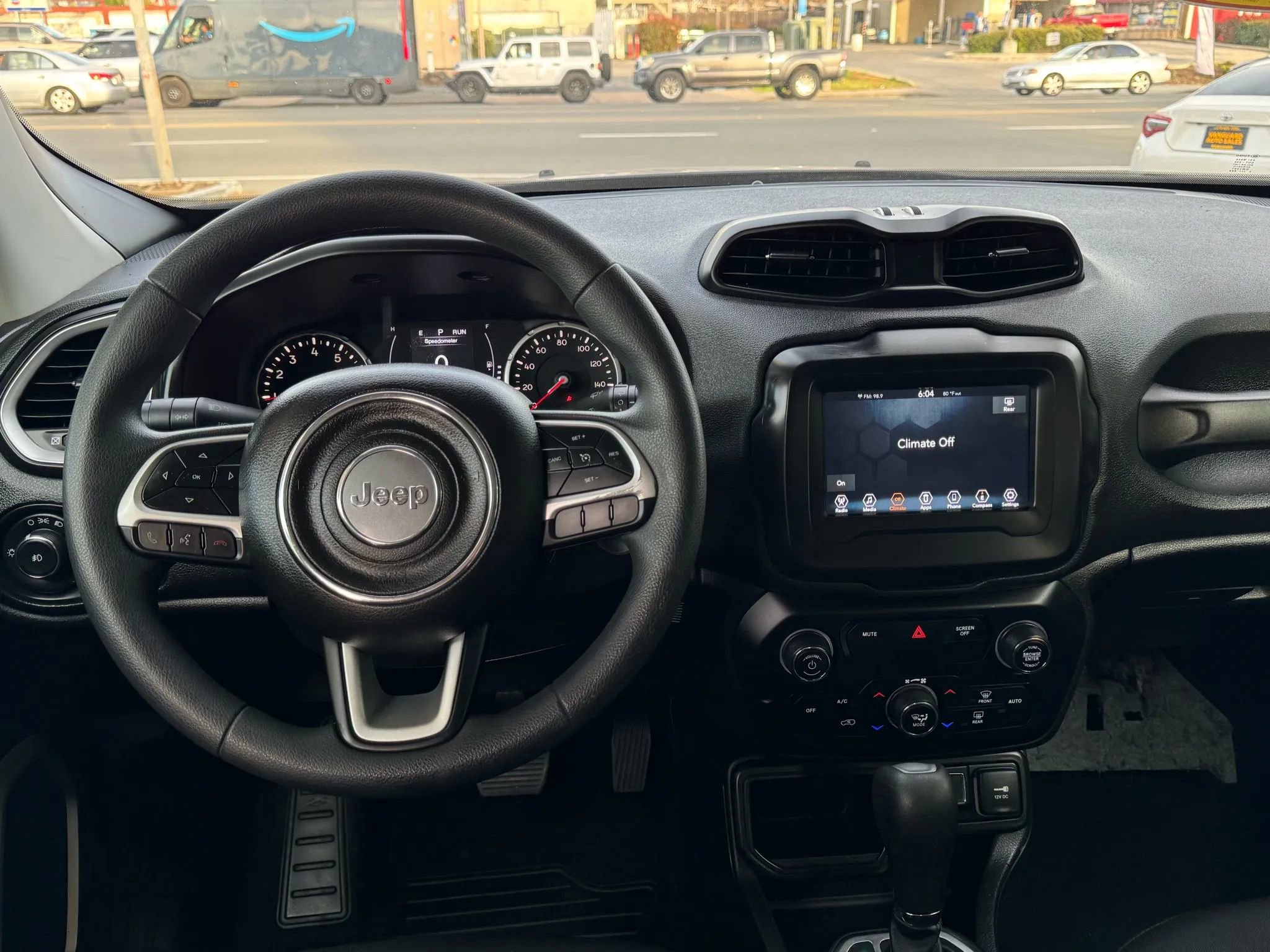 Used 2018 Jeep Renegade Sport w/ Power & Air Group FWD image 20