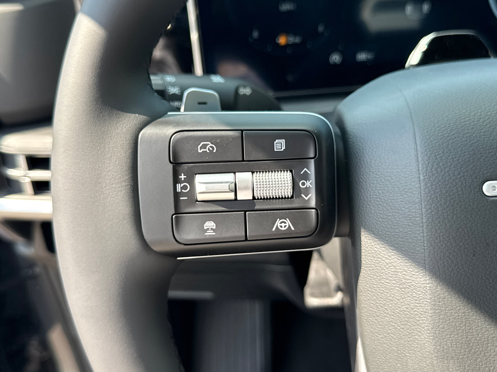 New 2027 Hyundai Santa Fe Limited FWD image 26
