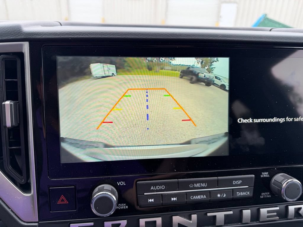 Used 2025 Nissan Frontier SV RWD image 16