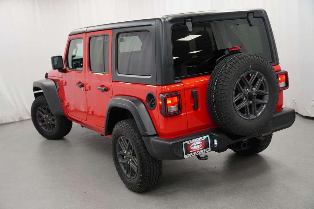 Used 2024 Jeep Wrangler Unlimited Sport AWD/4WD image 12