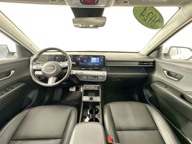 Used 2024 Hyundai Kona Limited AWD/4WD image 3