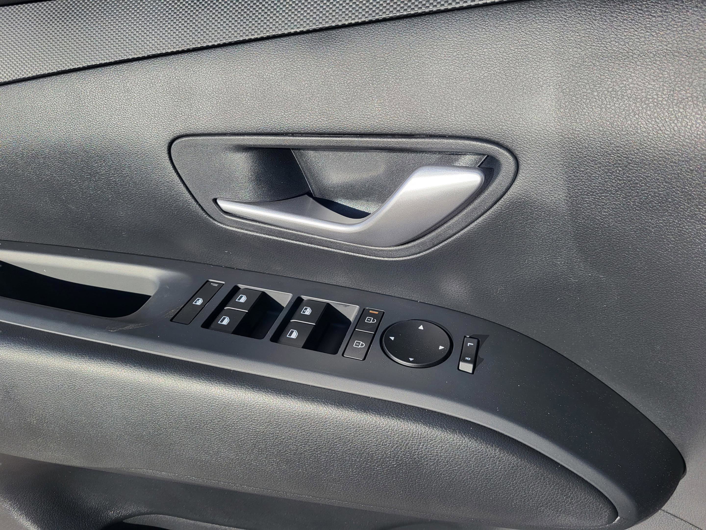 New 2026 Hyundai Tucson SE AWD/4WD image 17