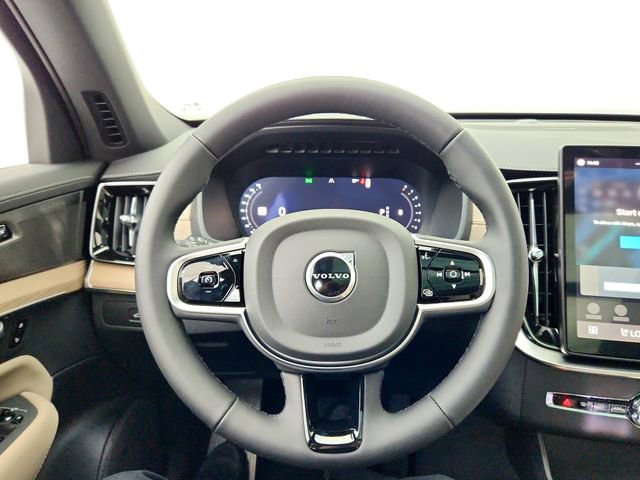 New 2026 Volvo XC90 B5 Plus w/ Protection Package image 25