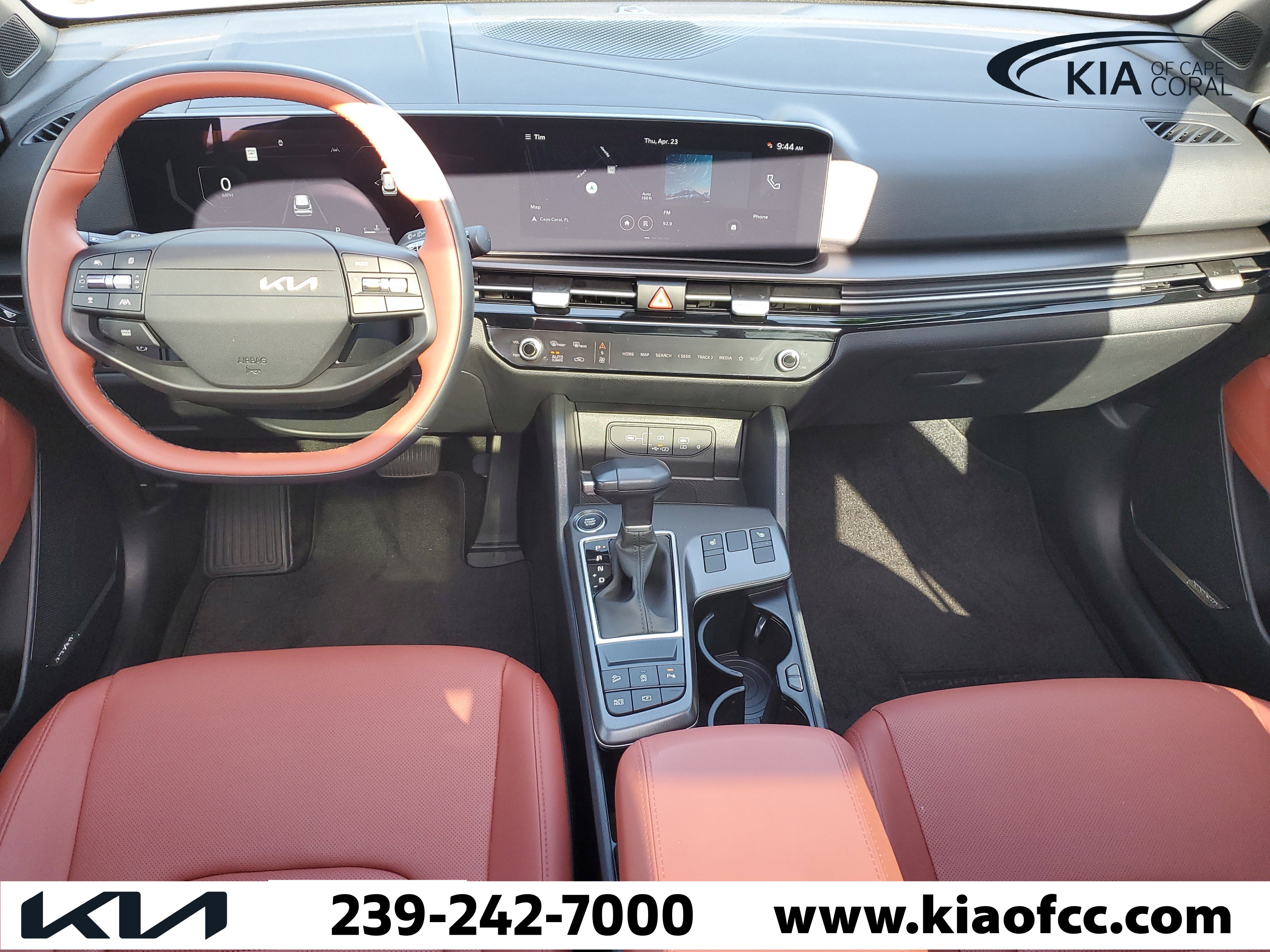 Certified 2026 Kia Sportage SX FWD image 13