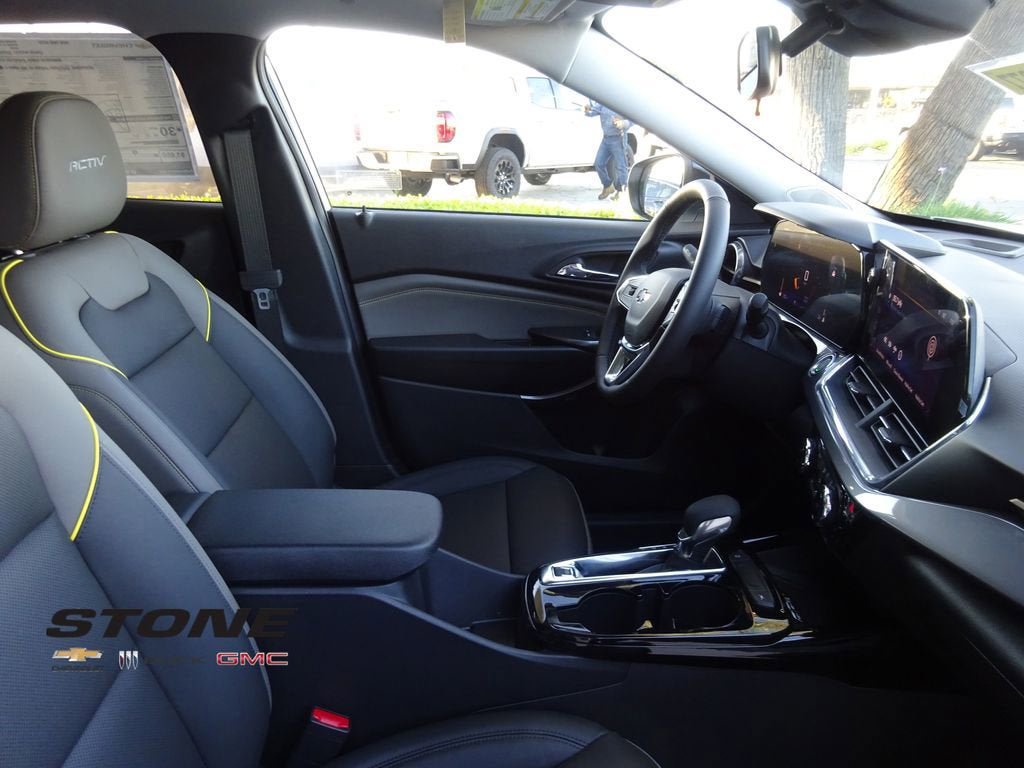 New 2026 Chevrolet Trax ACTIV FWD image 16