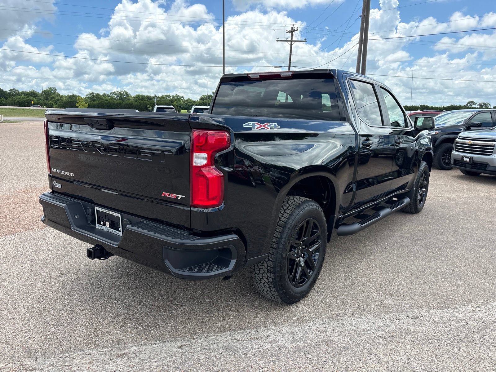 New 2026 Chevrolet Silverado 1500 RST w/ RST Select Package AWD/4WD image 6