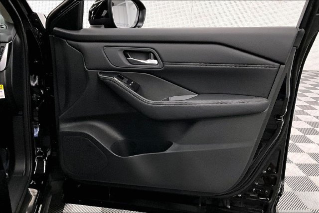 New 2026 Nissan Rogue Dark Armor FWD image 37