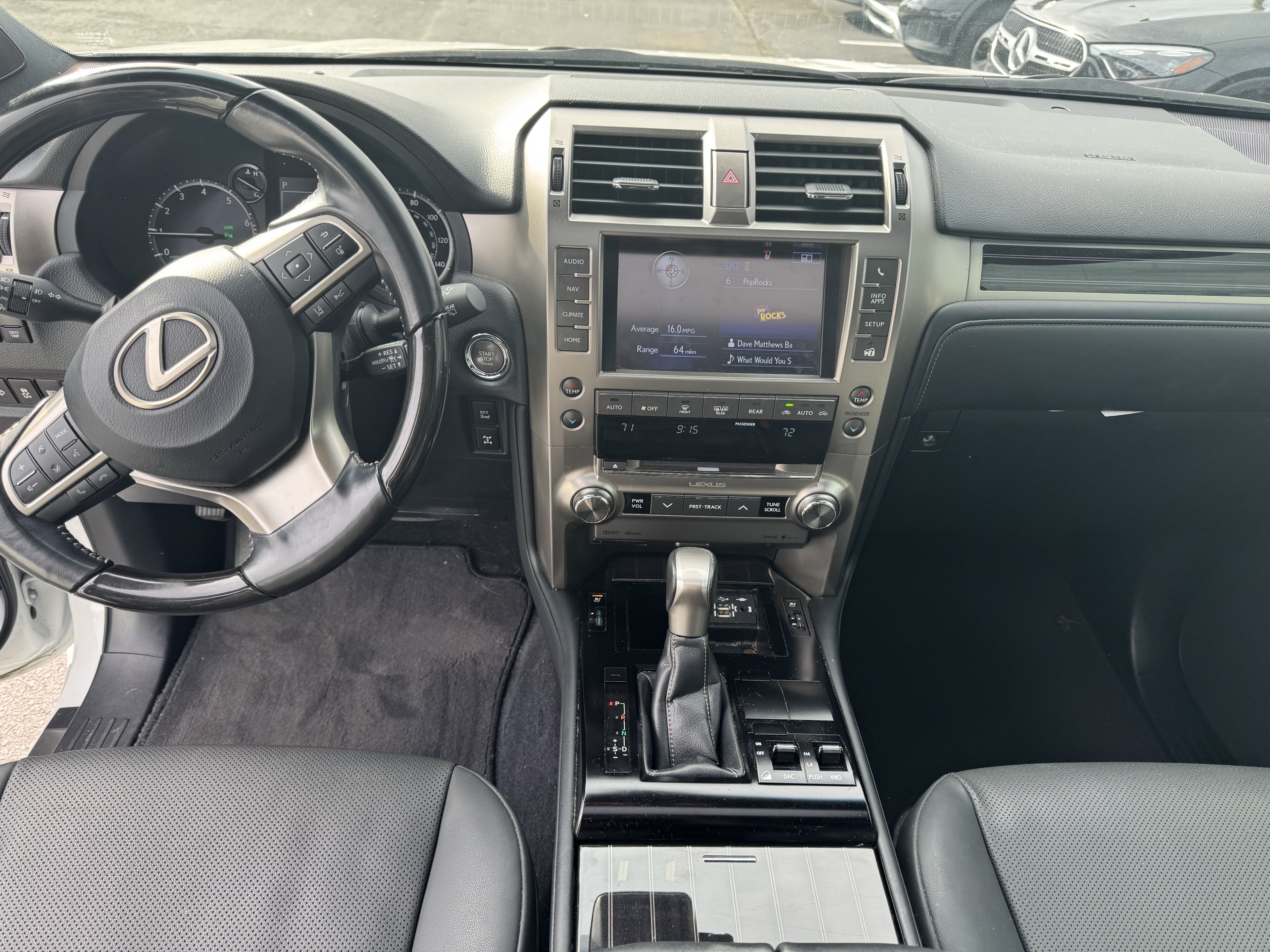 Used 2020 Lexus GX 460 Premium w/ Premium Package AWD/4WD image 31