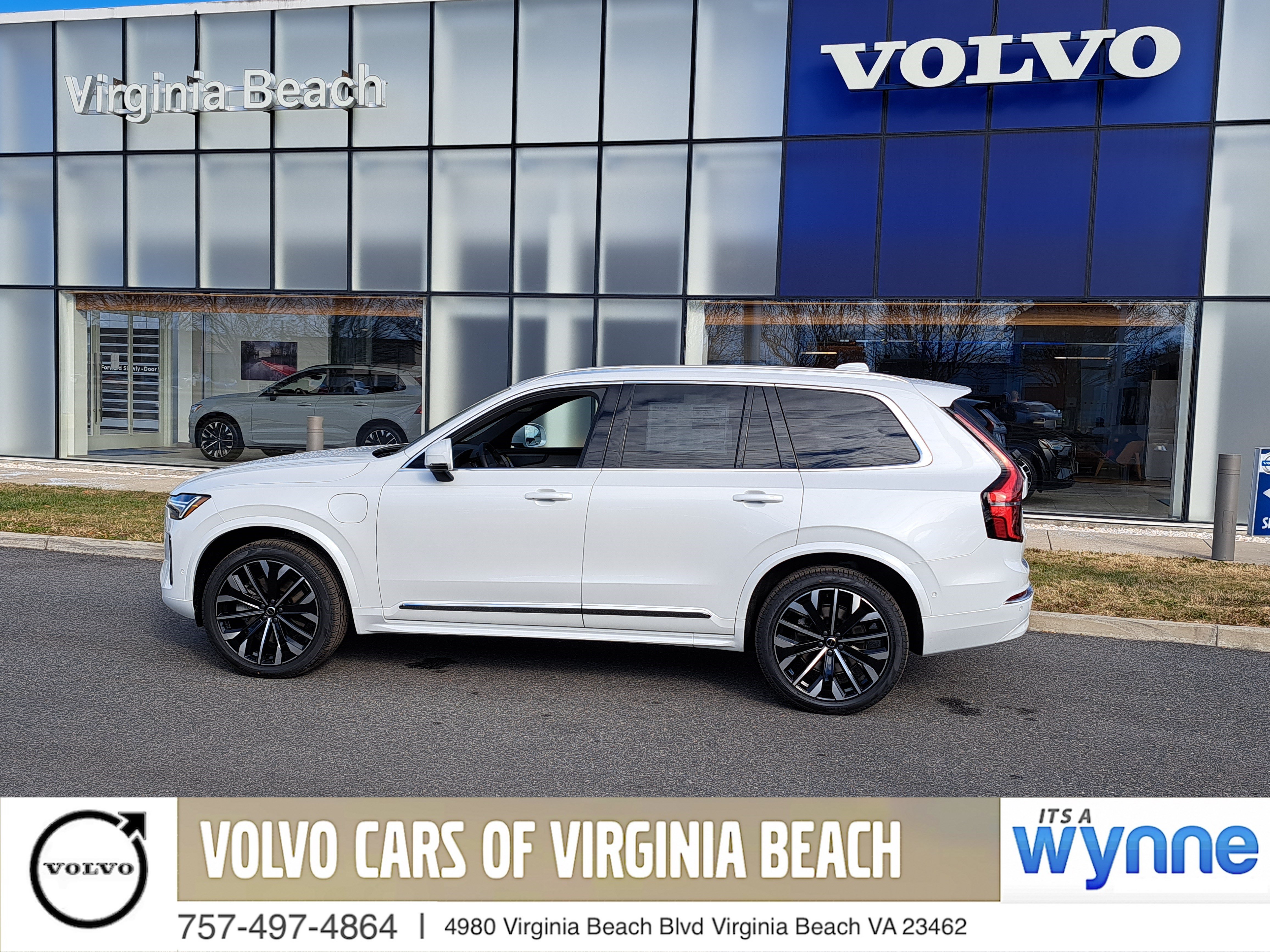 New 2026 Volvo XC90 T8 Plus w/ Protection Package Premier AWD/4WD image 1