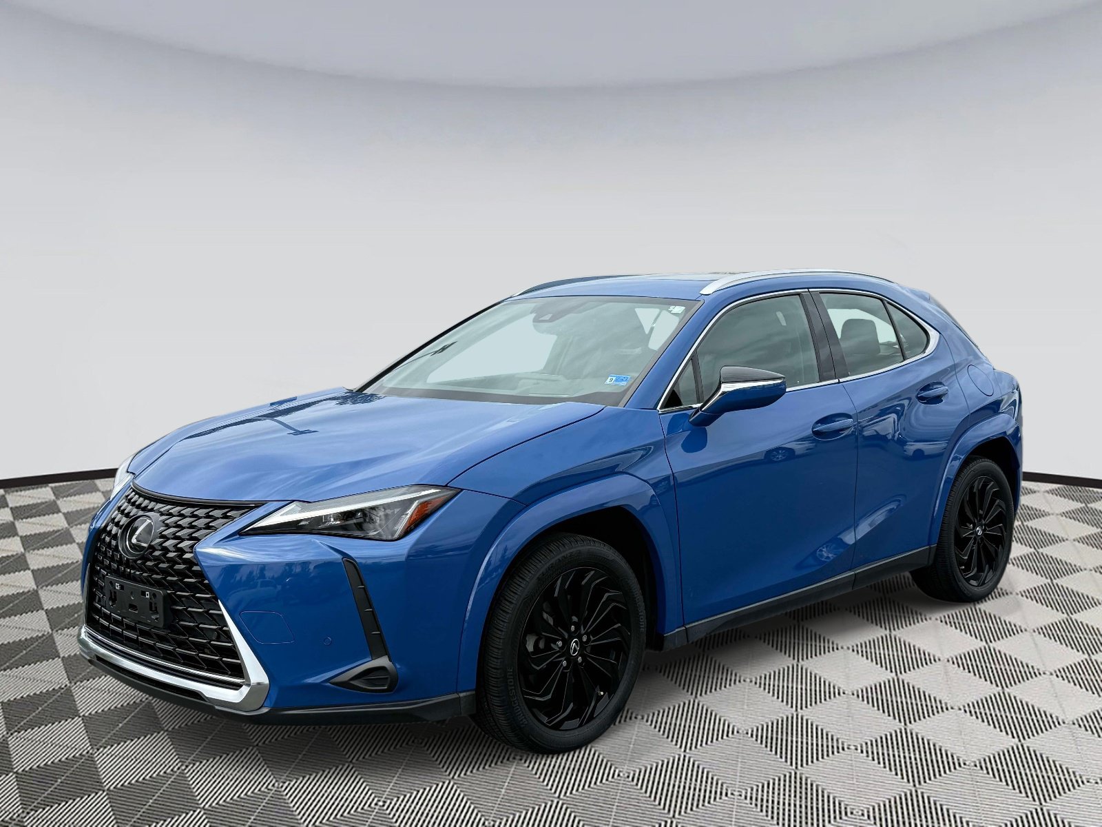 Used 2023 Lexus UX 250h AWD w/ Premium Package image 5