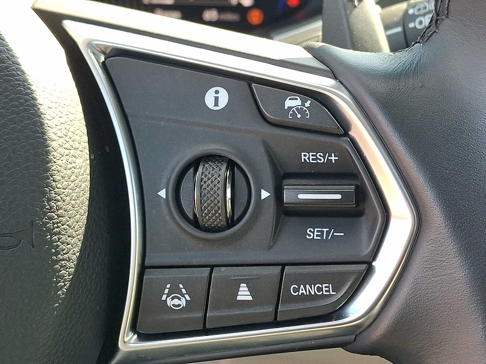 Certified 2026 Acura MDX w/ Technology Package AWD/4WD image 22
