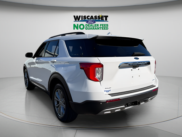 Used 2023 Ford Explorer XLT w/ Equipment Group 202A AWD/4WD image 26