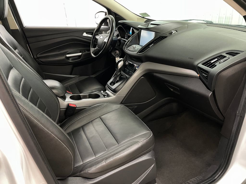 Used 2014 Ford Escape SE w/ Leather Comfort Package AWD/4WD image 37