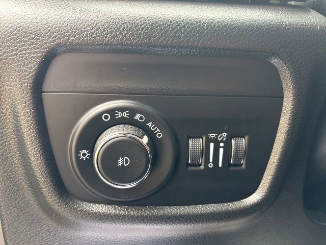 Used 2023 Jeep Grand Cherokee L Limited image 51