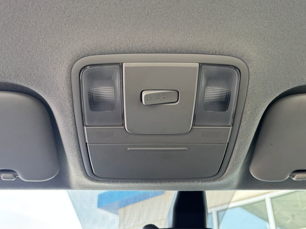 Used 2023 Kia Forte LXS image 17