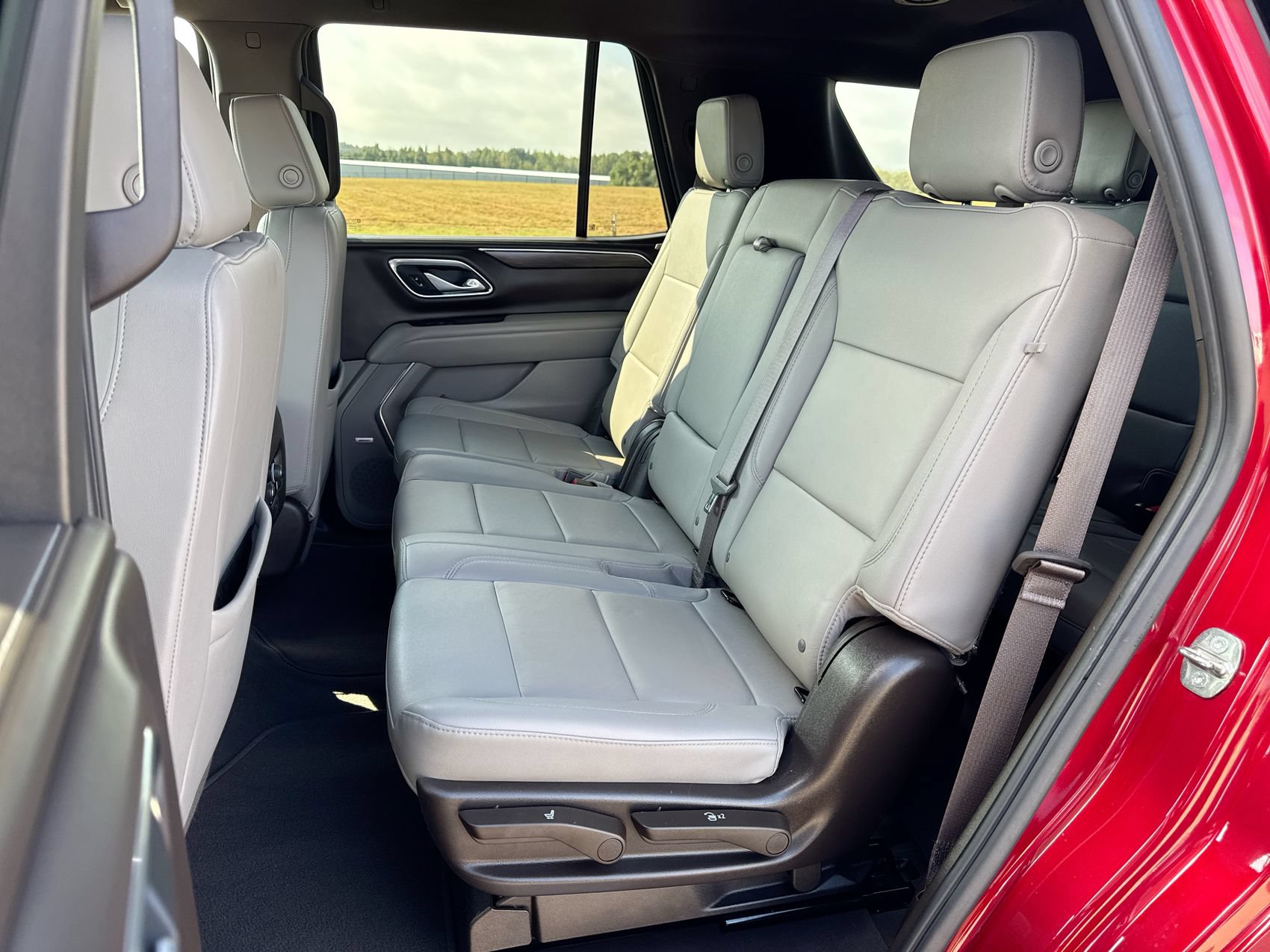 Used 2023 Chevrolet Tahoe LT AWD/4WD image 22