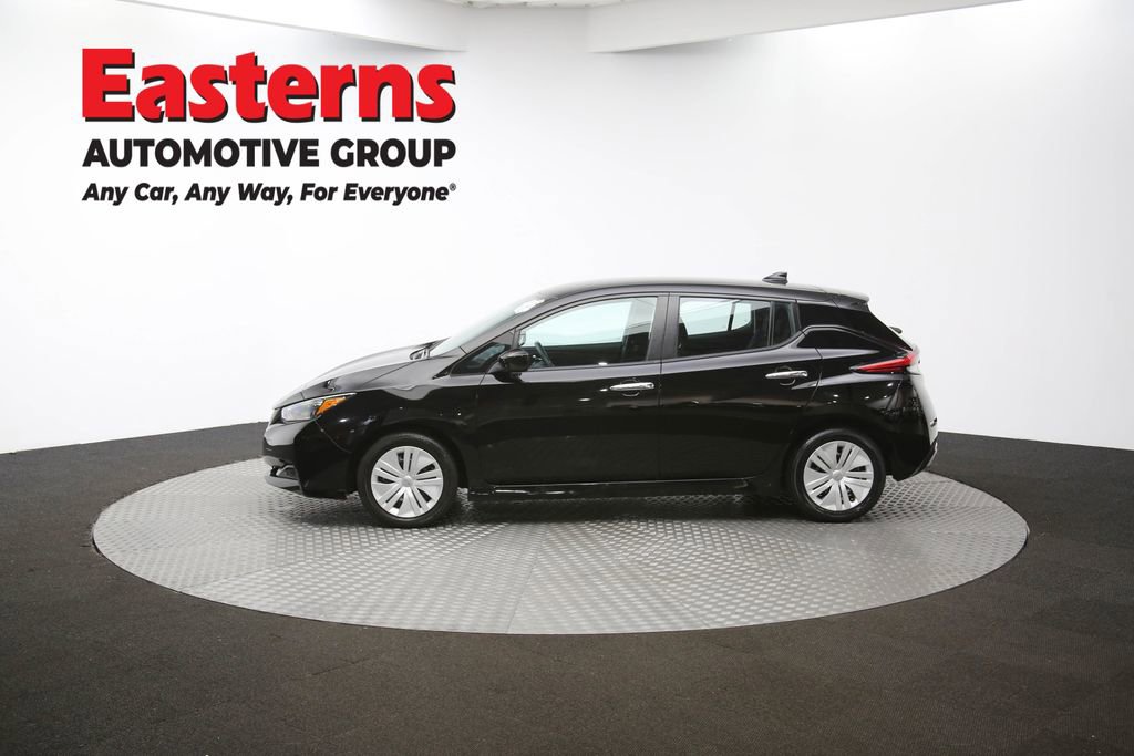 Used 2024 Nissan Leaf S image 57