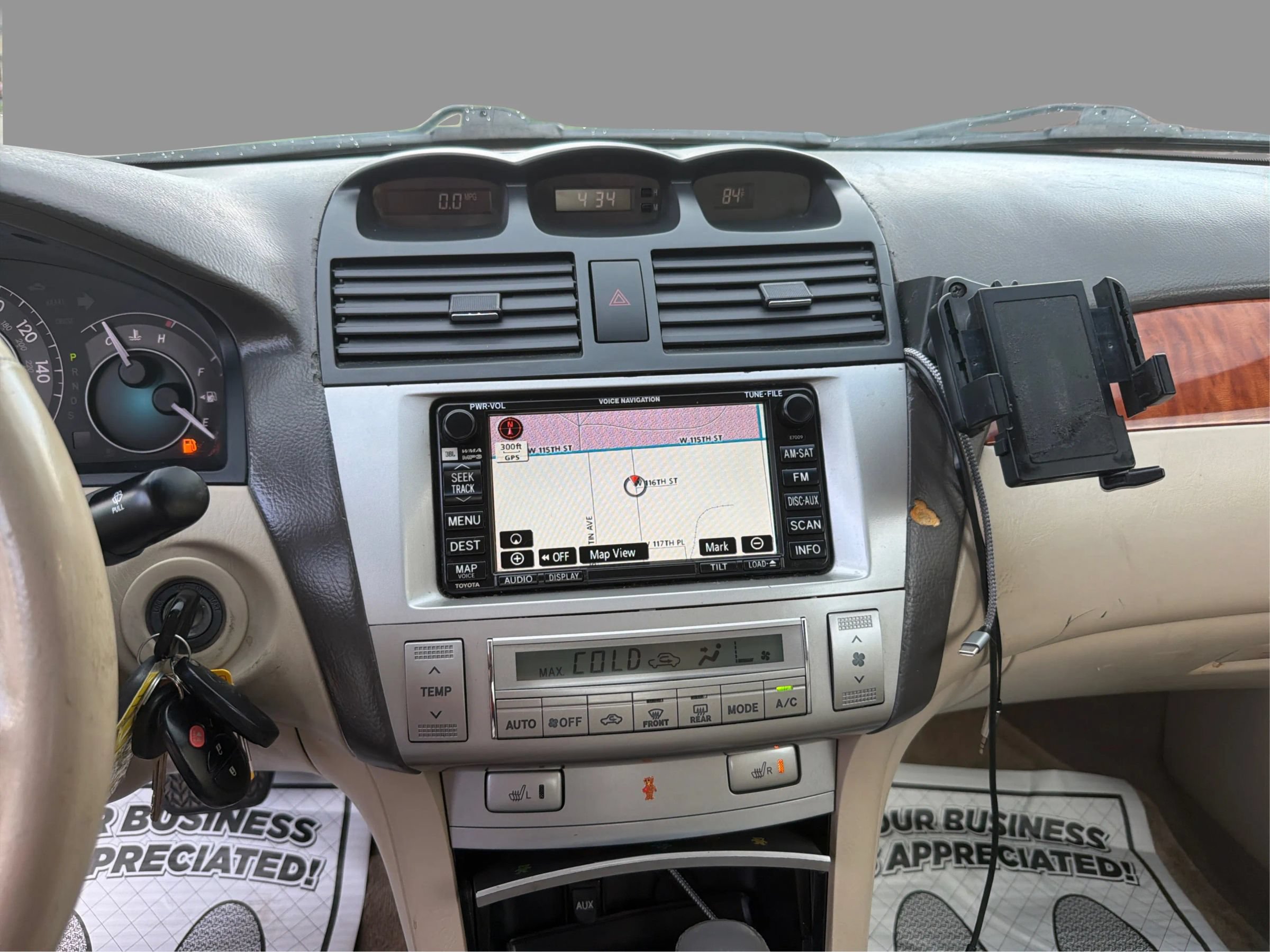 Used 2008 Toyota Solara SLE FWD image 16