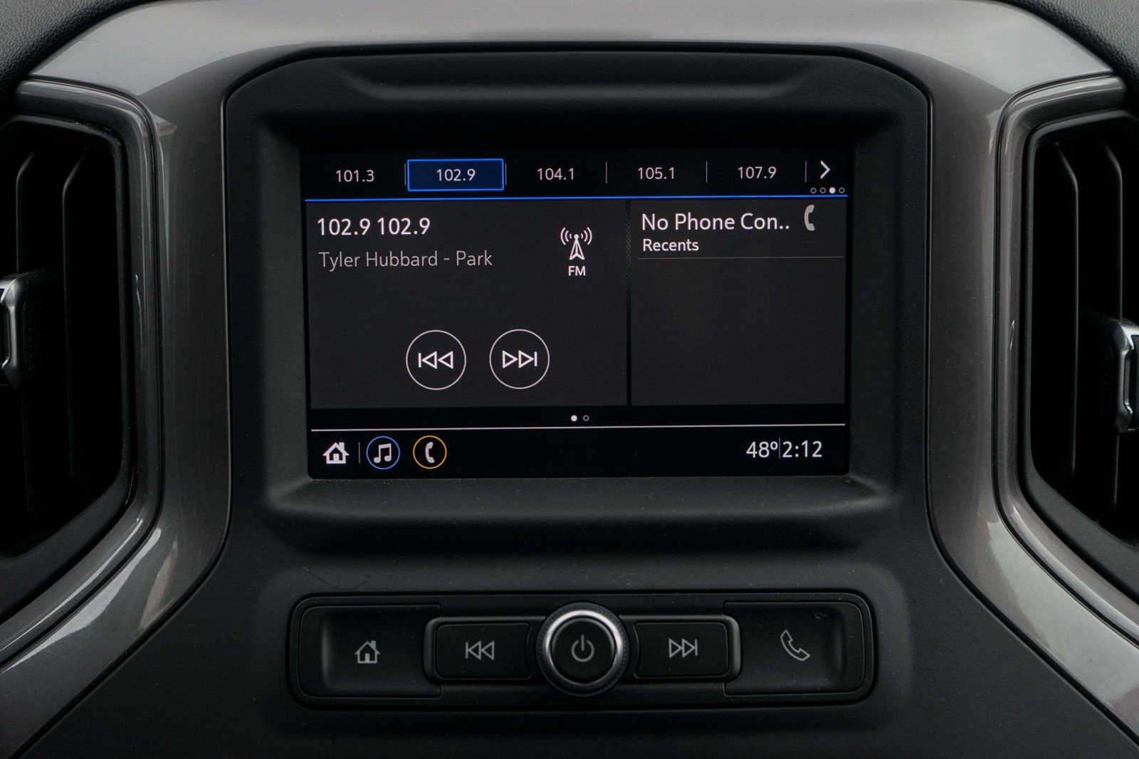 Used 2020 Chevrolet Silverado 1500 Custom Trail Boss w/ Custom Convenience Package image 14