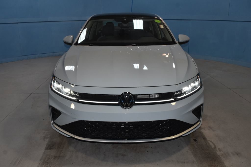 Used 2026 Volkswagen Jetta SEL image 23