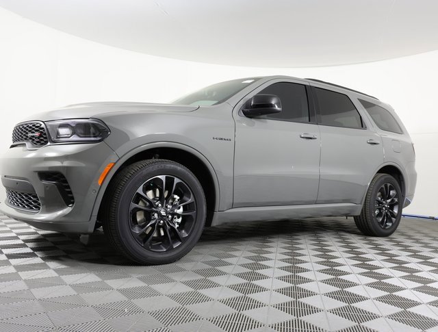 Used 2025 Dodge Durango R/T w/ Blacktop Package image 1