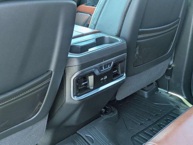 Certified 2025 GMC Sierra 3500 Denali Ultimate AWD/4WD image 31