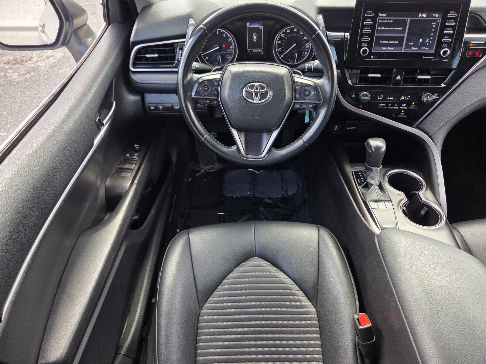 Used 2023 Toyota Camry SE FWD image 12