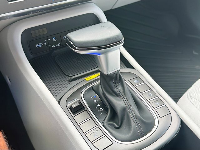 New 2026 Hyundai Kona SEL Sport FWD image 16