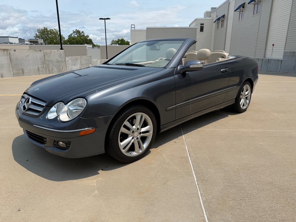 Used 2008 Mercedes-Benz CLK 350 Cabriolet image 3