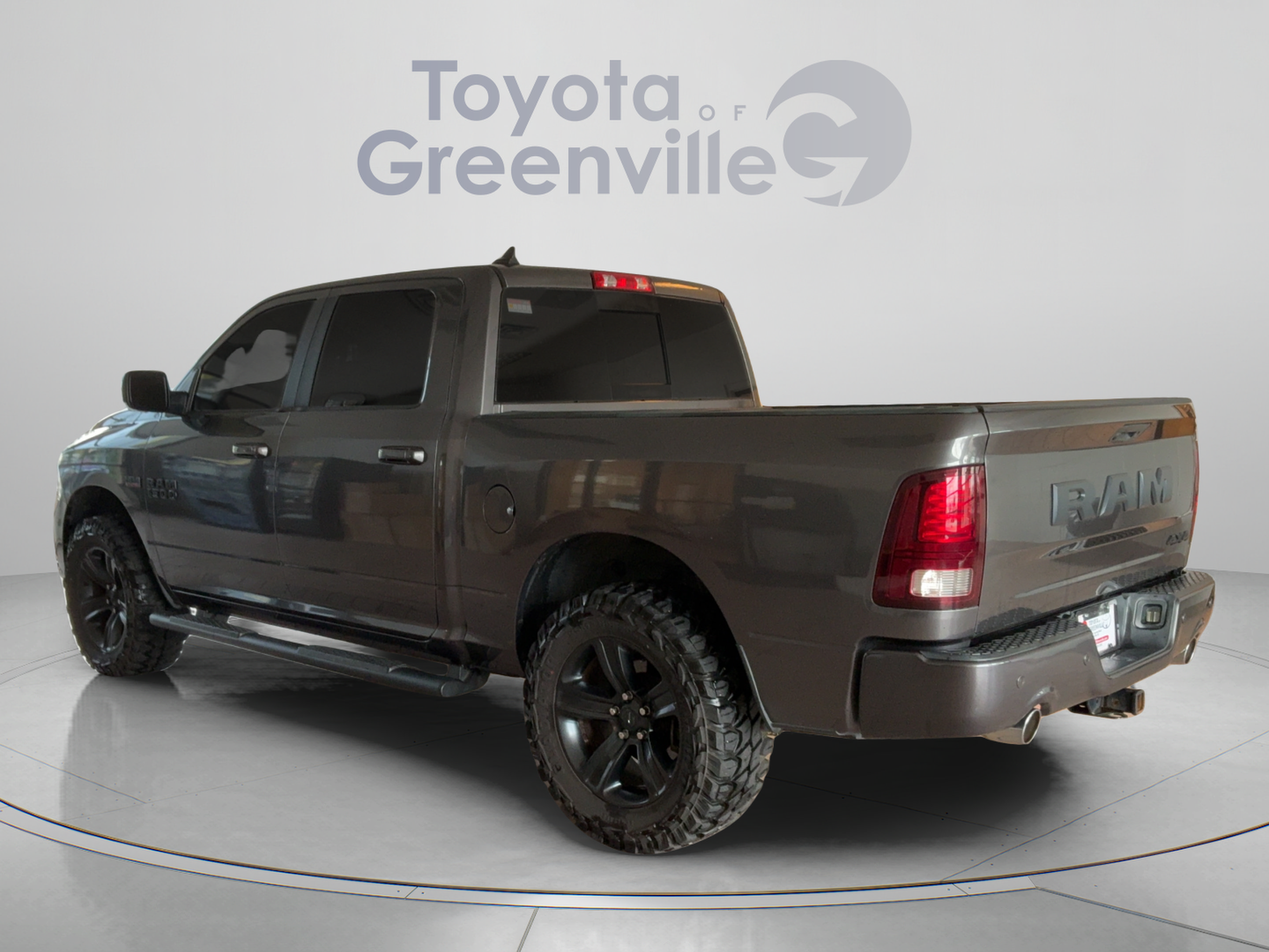 Used 2018 RAM 1500 Sport w/ Convenience Group AWD/4WD image 4