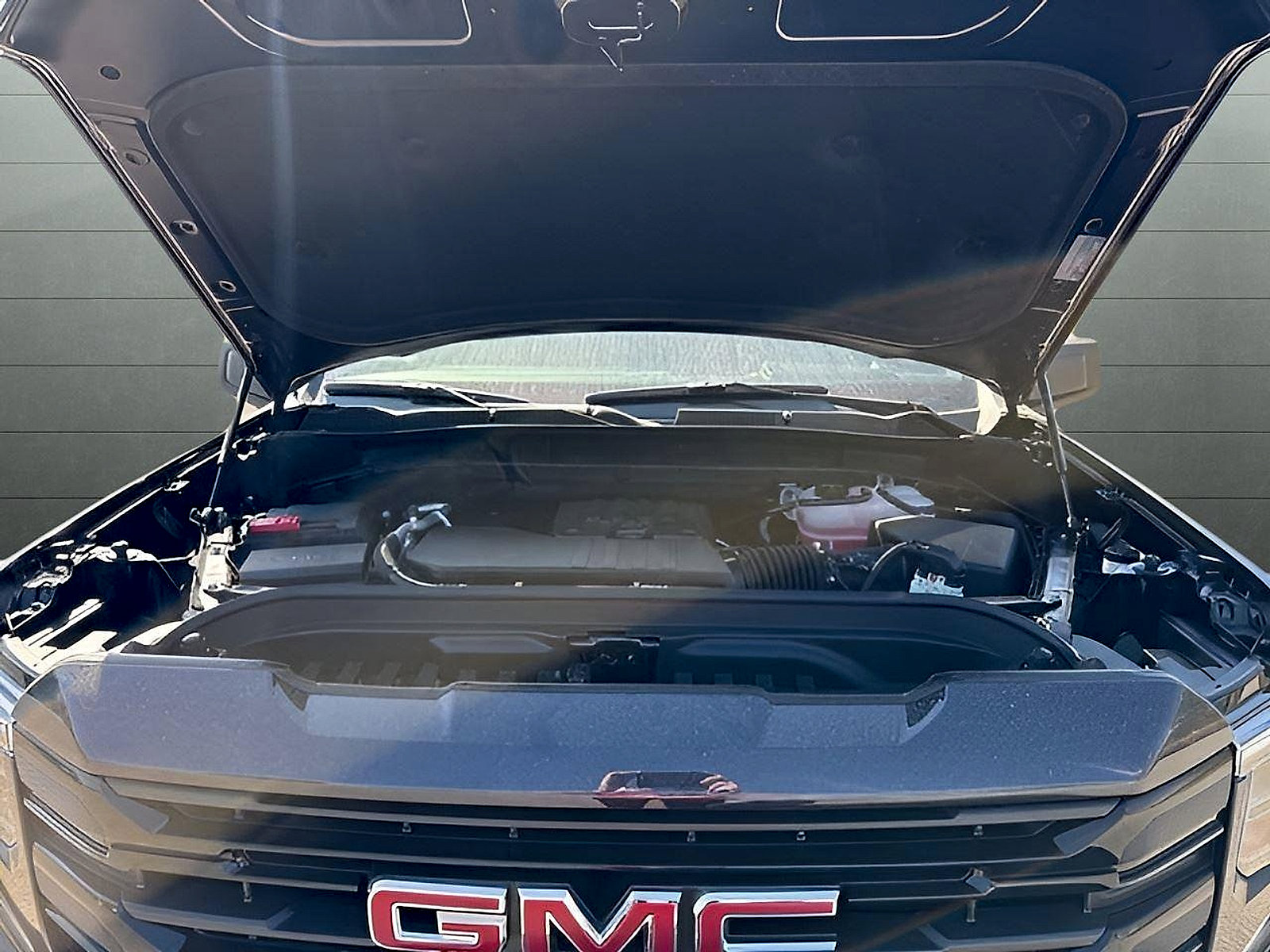 New 2025 GMC Sierra 1500 Elevation AWD/4WD image 11