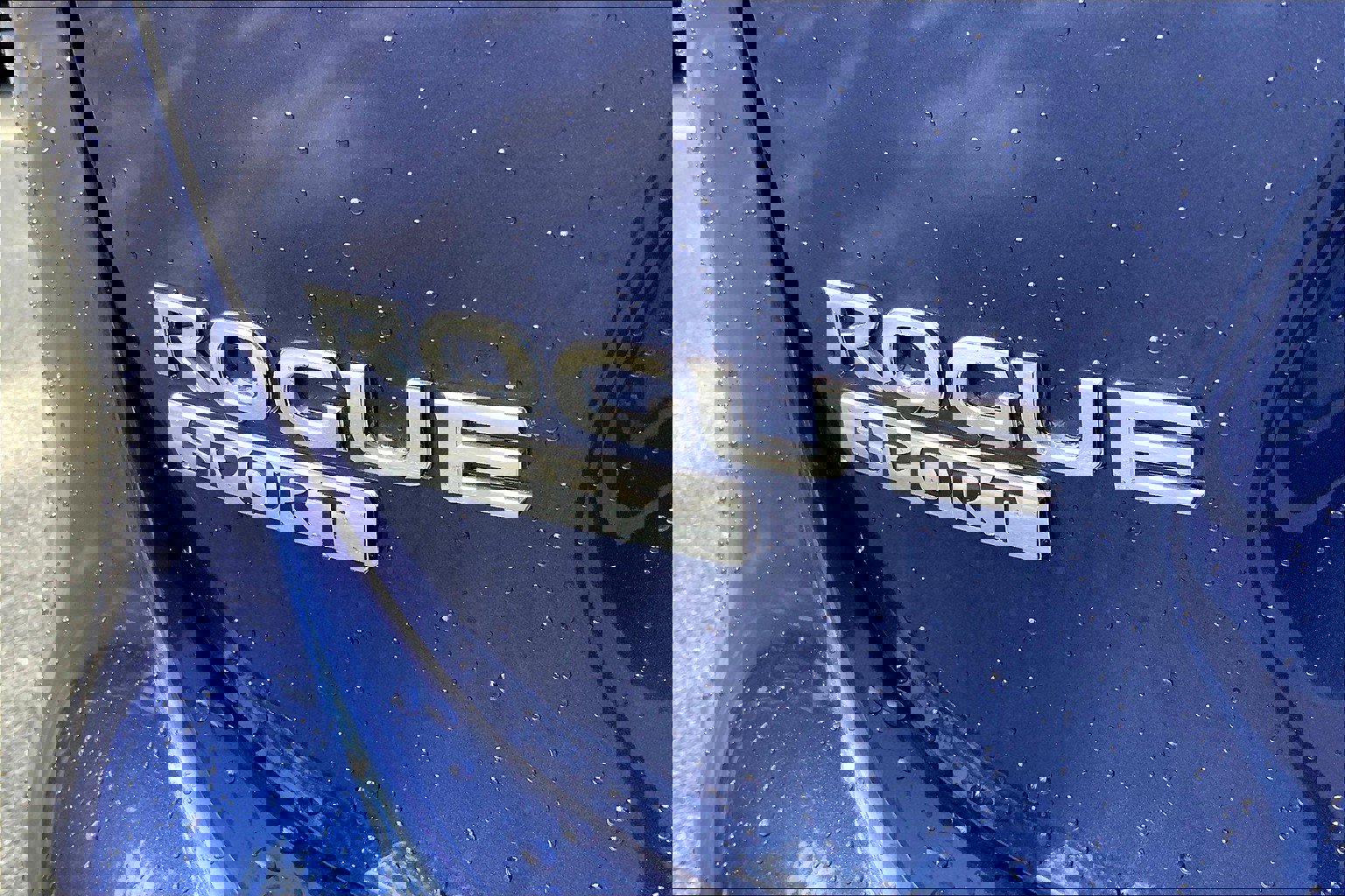 Used 2021 Nissan Rogue Sport SL w/ Premium Package image 16