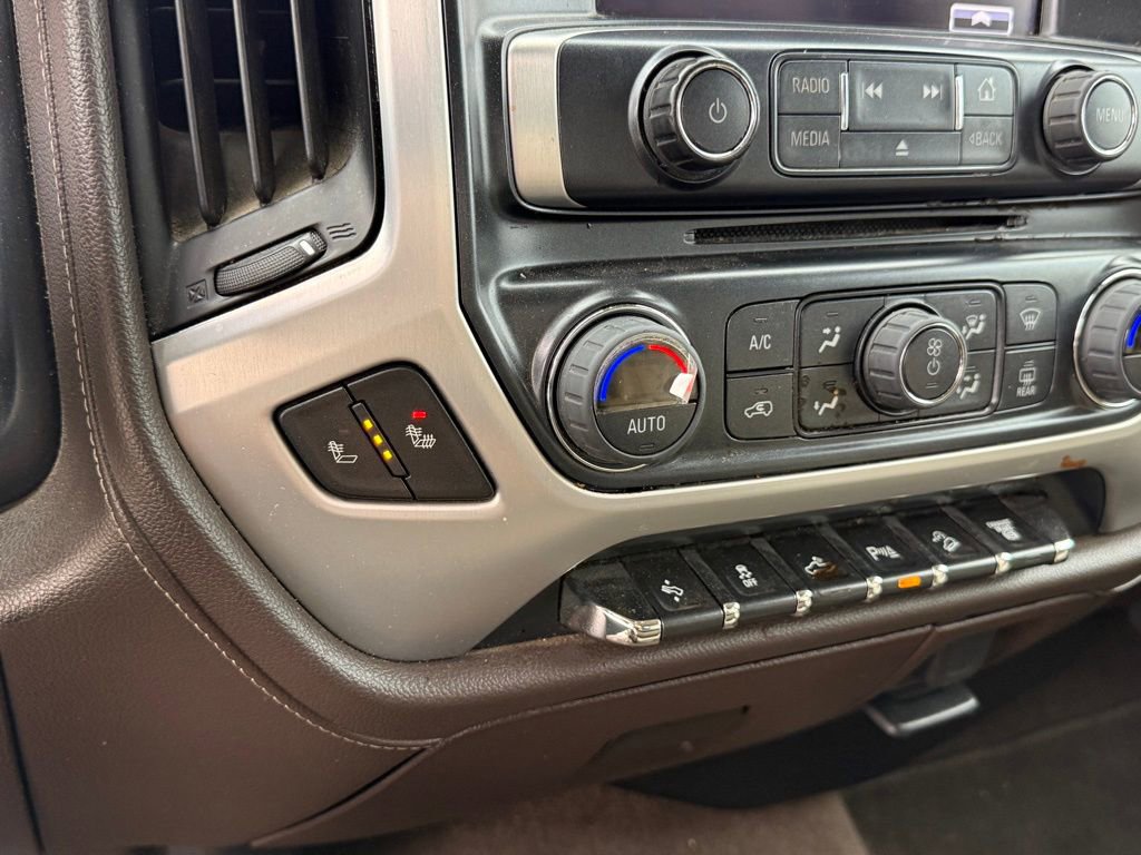 Used 2017 GMC Sierra 2500 SLT w/ Duramax Plus Package image 23