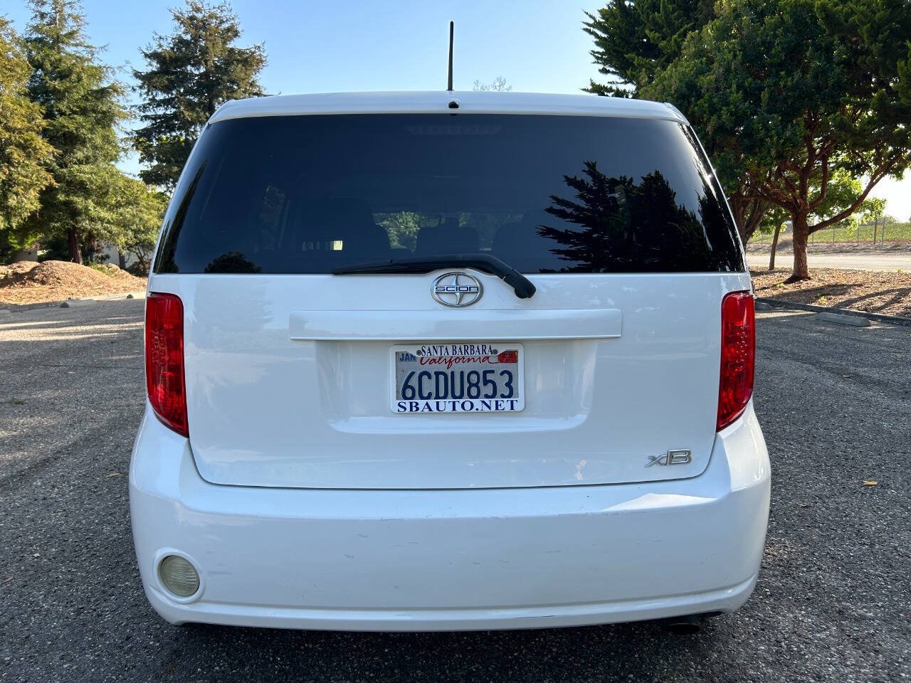 Used 2008 Scion xB FWD image 17