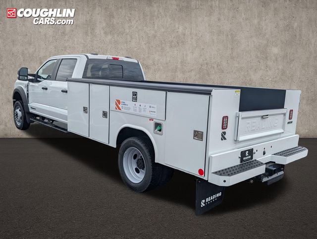 New 2026 Ford F550 4x4 Crew Cab image 6