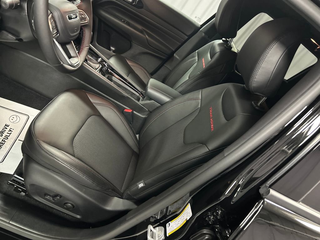 New 2026 Jeep Compass Trailhawk AWD/4WD image 10