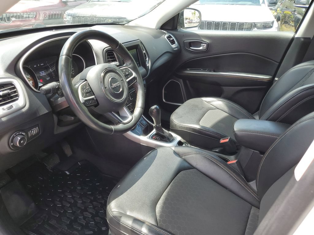Used 2019 Jeep Compass Latitude AWD/4WD image 14