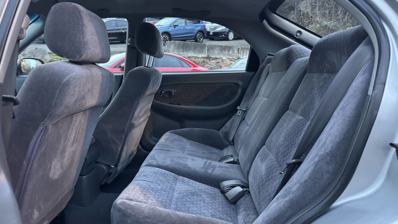 Used 2004 Kia Spectra Hatchback image 24