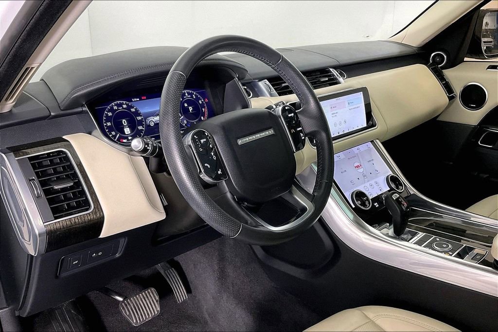 Used 2019 Land Rover Range Rover Sport HSE image 18