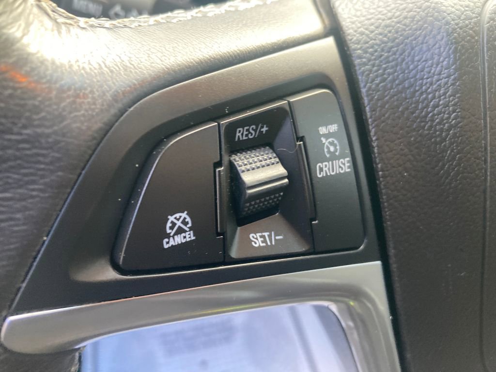 Used 2022 Buick Encore Preferred w/ Safety Package image 36