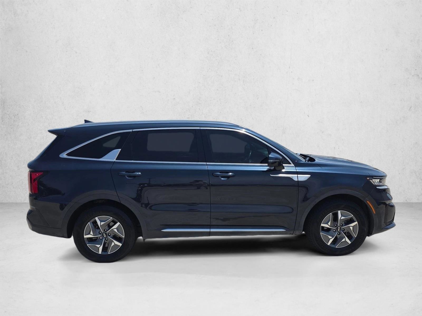 Used 2021 Kia Sorento EX FWD image 4