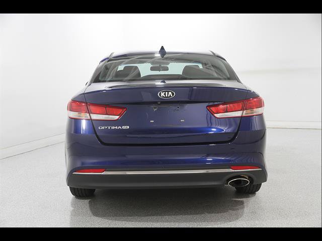 Used 2017 Kia Optima LX FWD image 18