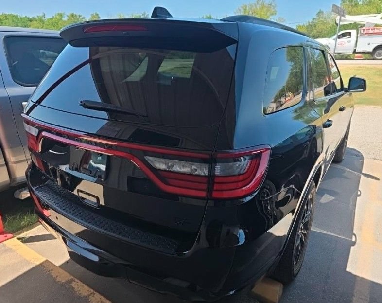 Used 2023 Dodge Durango R/T AWD/4WD image 3