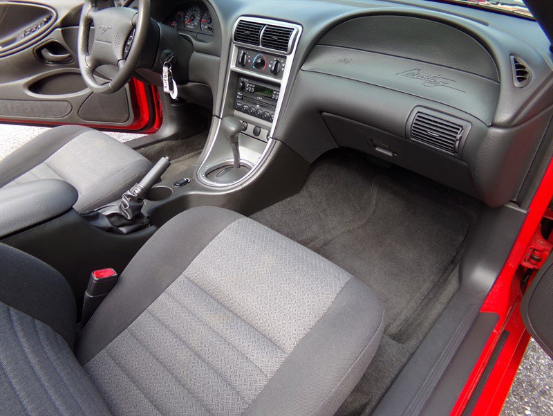 Used 2004 Ford Mustang GT image 29