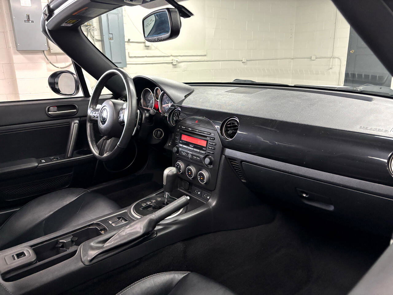 Used 2013 MAZDA MX-5 Miata Grand Touring image 21