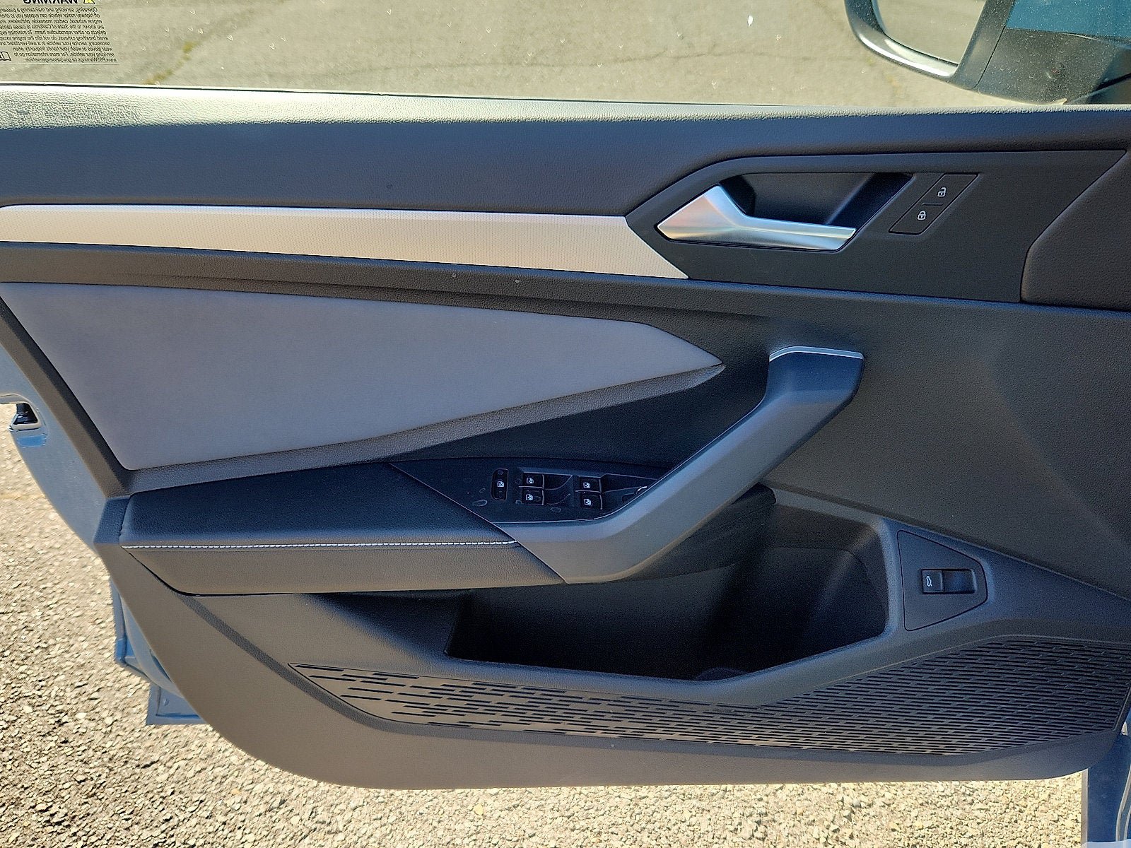 New 2027 Volkswagen Jetta SE FWD image 11