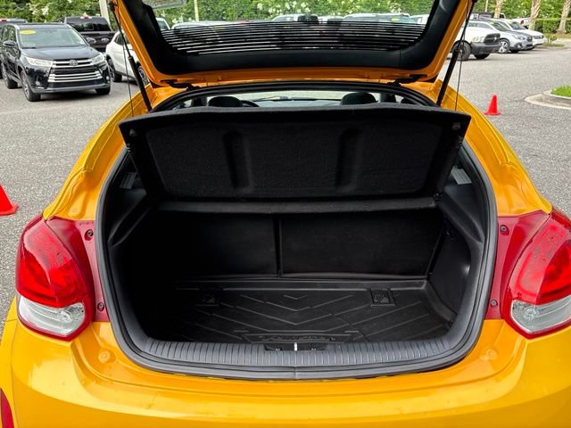 Used 2012 Hyundai Veloster w/ Style Pkg FWD image 32